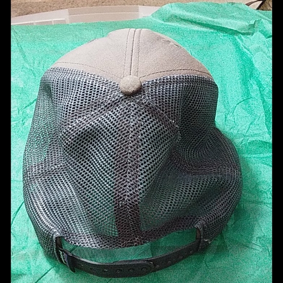 Patagonia hat 1 Sz $28 +free hat. - Picture 3 of 5